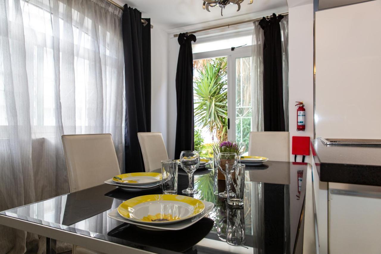 Апартаменти Dolmen Court Flat 10, Qawra Сент-Полс-Бей Екстер'єр фото